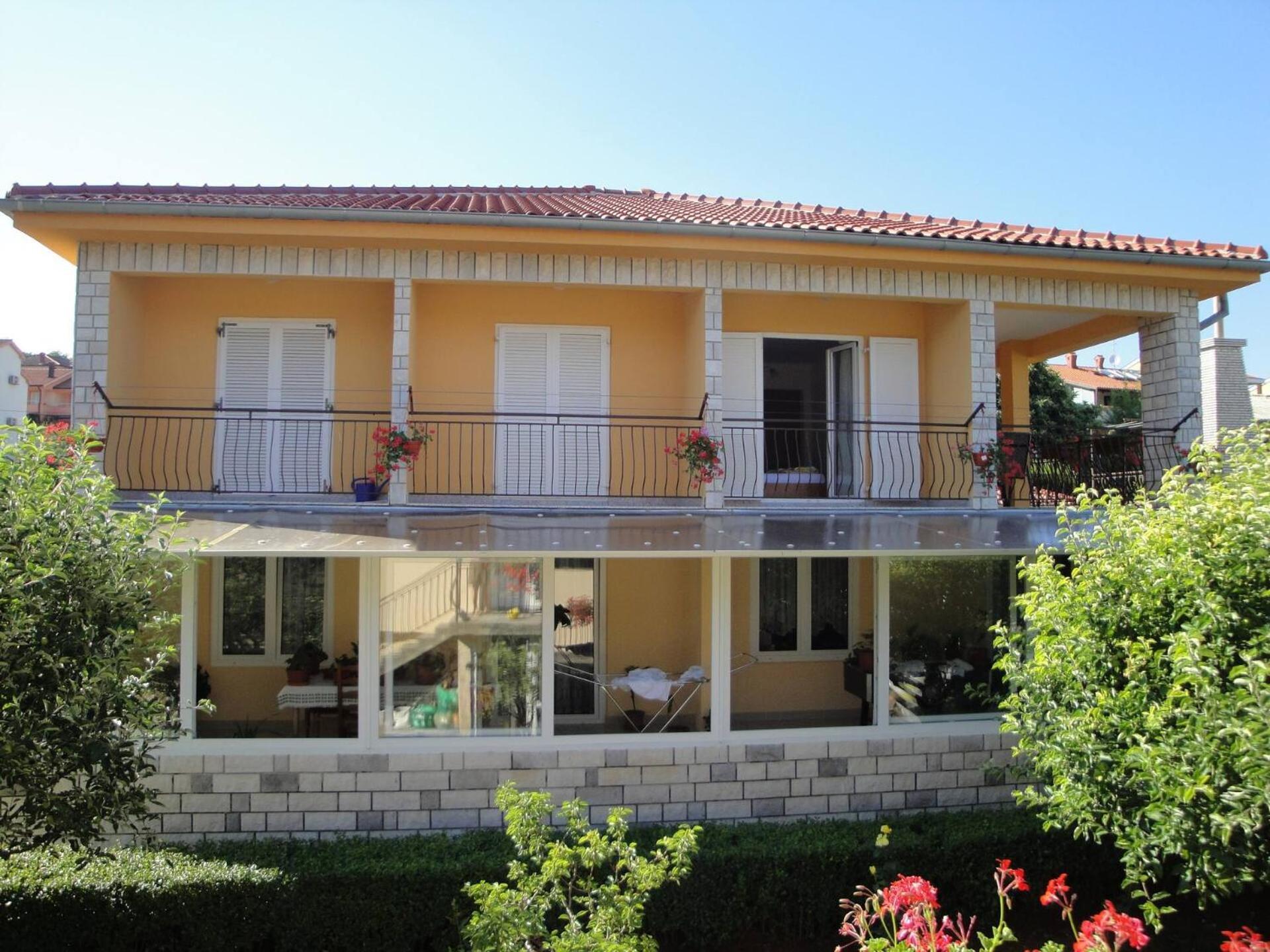 Apartments Nevenka K. Čižići 外观 照片